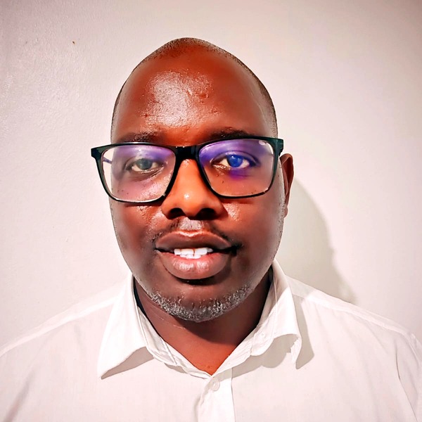 Talent Rukweza β Professional Tour Guide